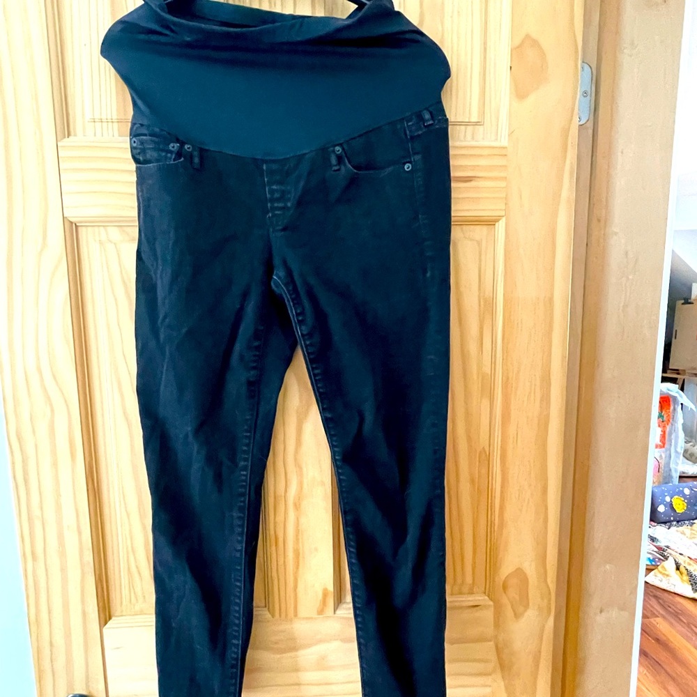 Maternity skinny jeans- Gap